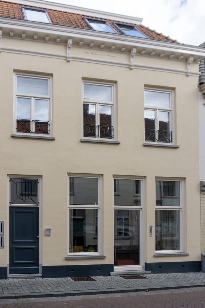 Foto 1 van Blauwehandstraat 14-A