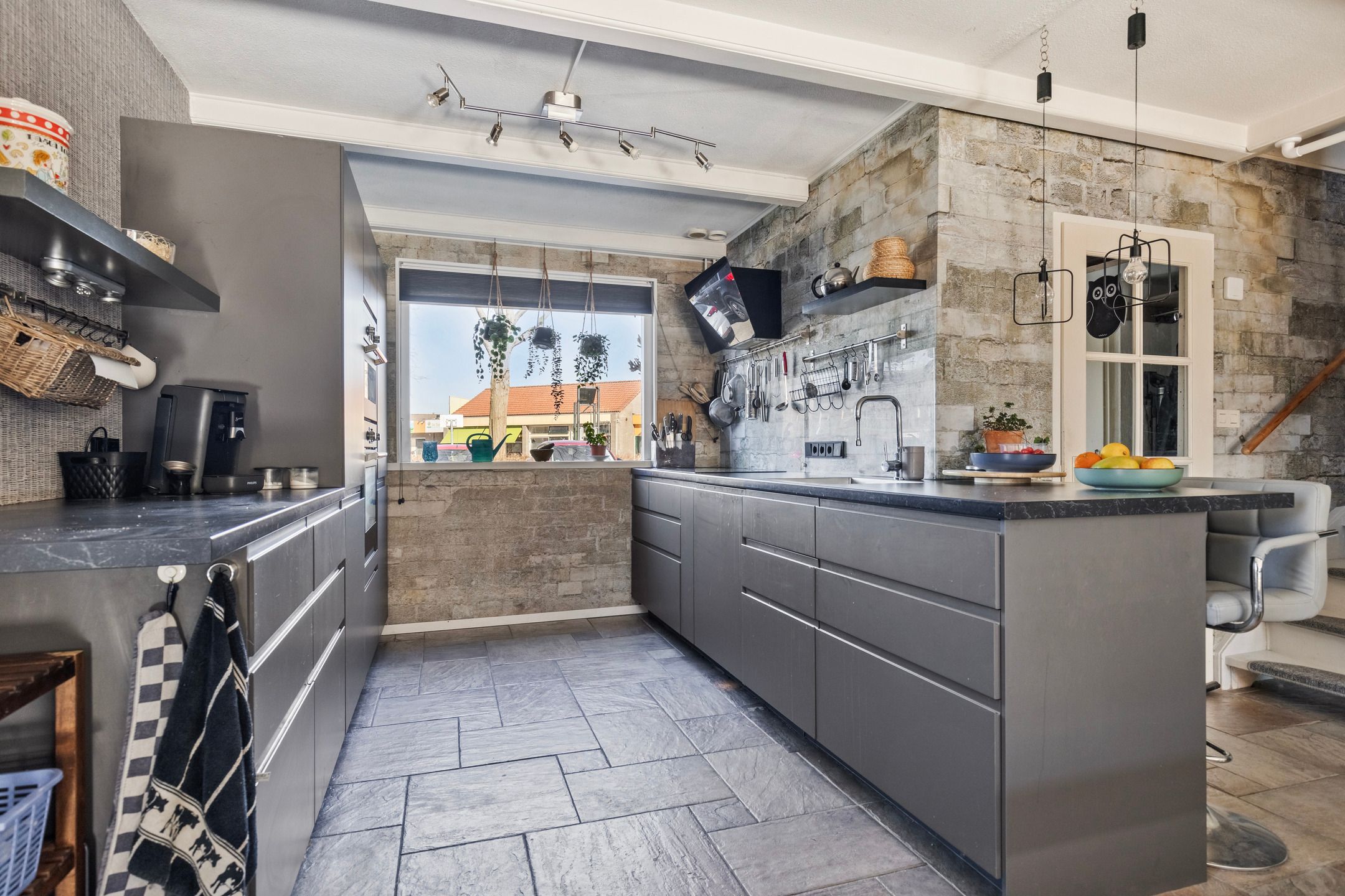 Foto 12 van Rietdekkerstraat 39