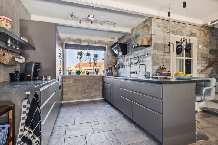 Foto 12 van Rietdekkerstraat 39