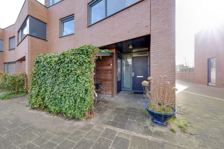 Foto 8 van Falconstraat 39