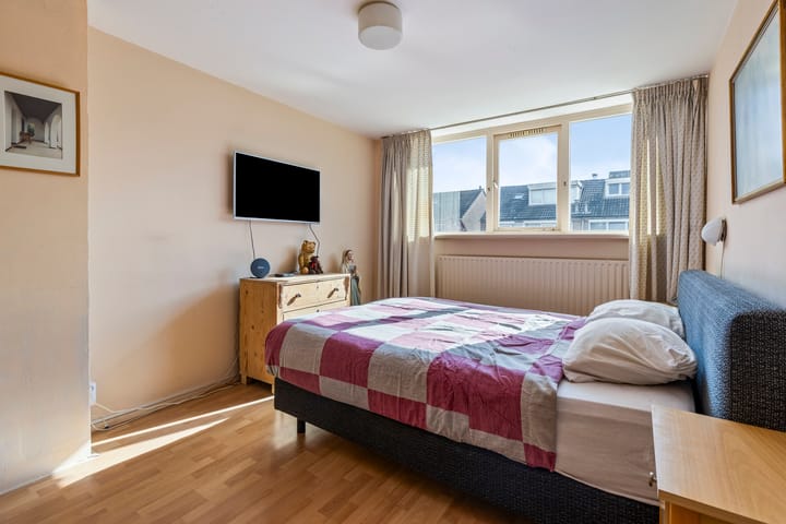 Foto 3 van Helmondstraat 25