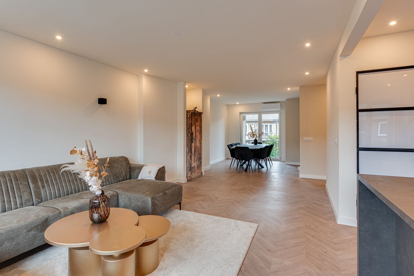 Photo 10 of Pieter de Hooghlaan 37