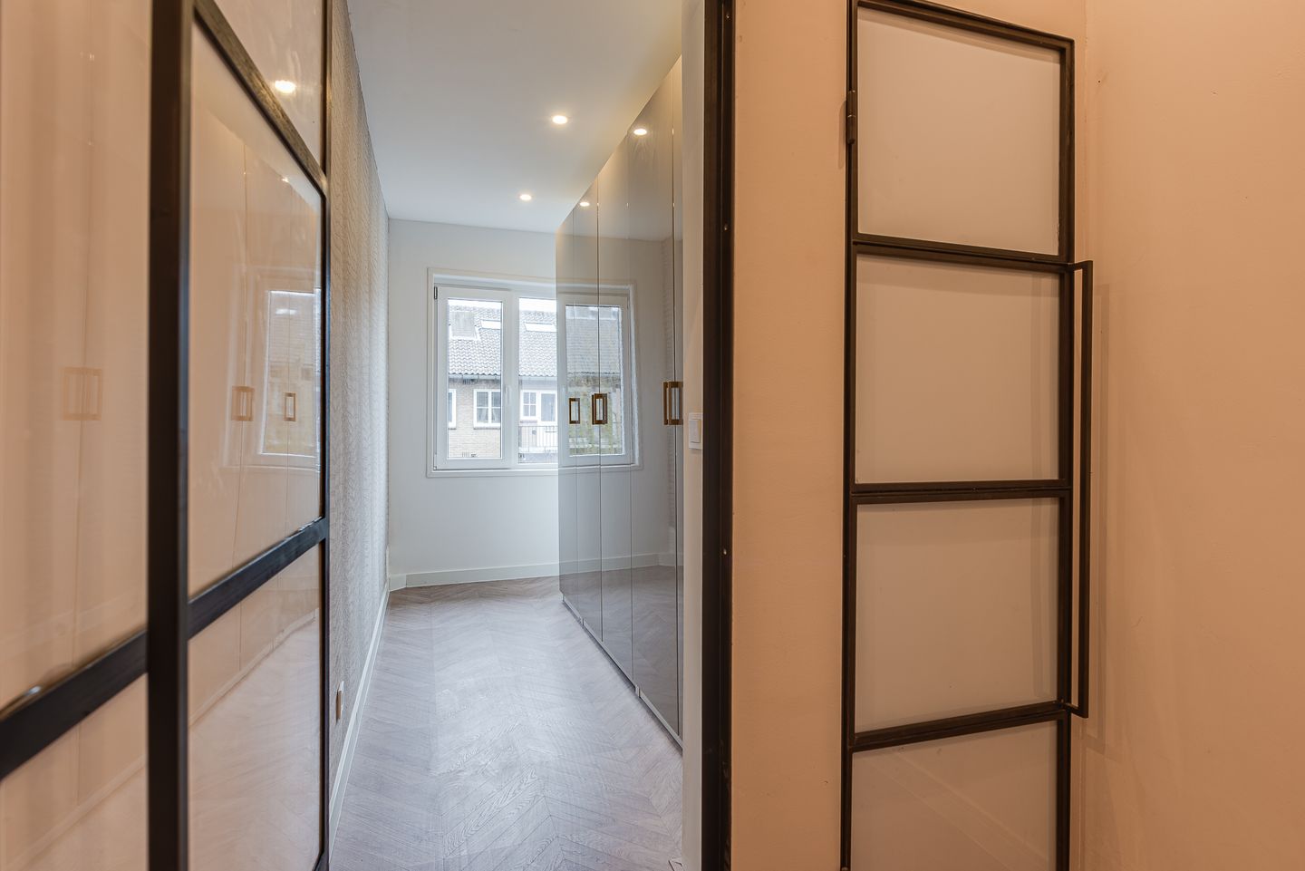 Photo 19 of Pieter de Hooghlaan 37