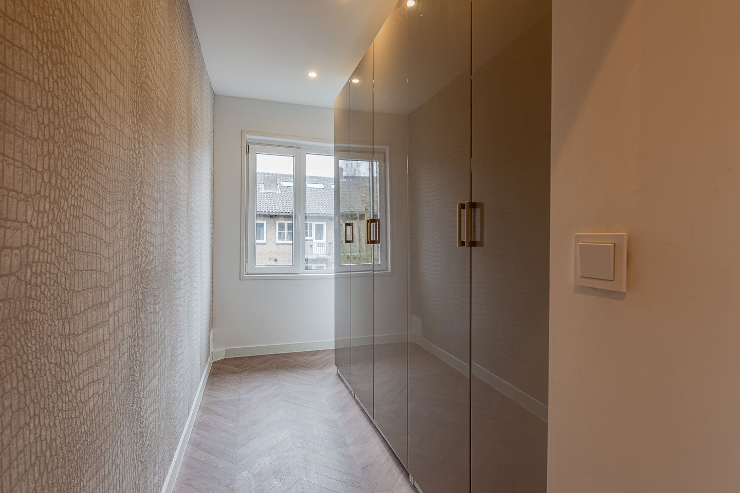 Photo 20 of Pieter de Hooghlaan 37