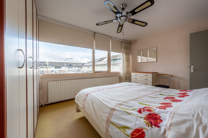 Photo 18 of Damaststraat 50