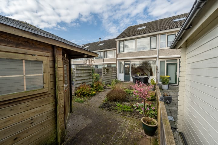 Photo 35 of Damaststraat 50