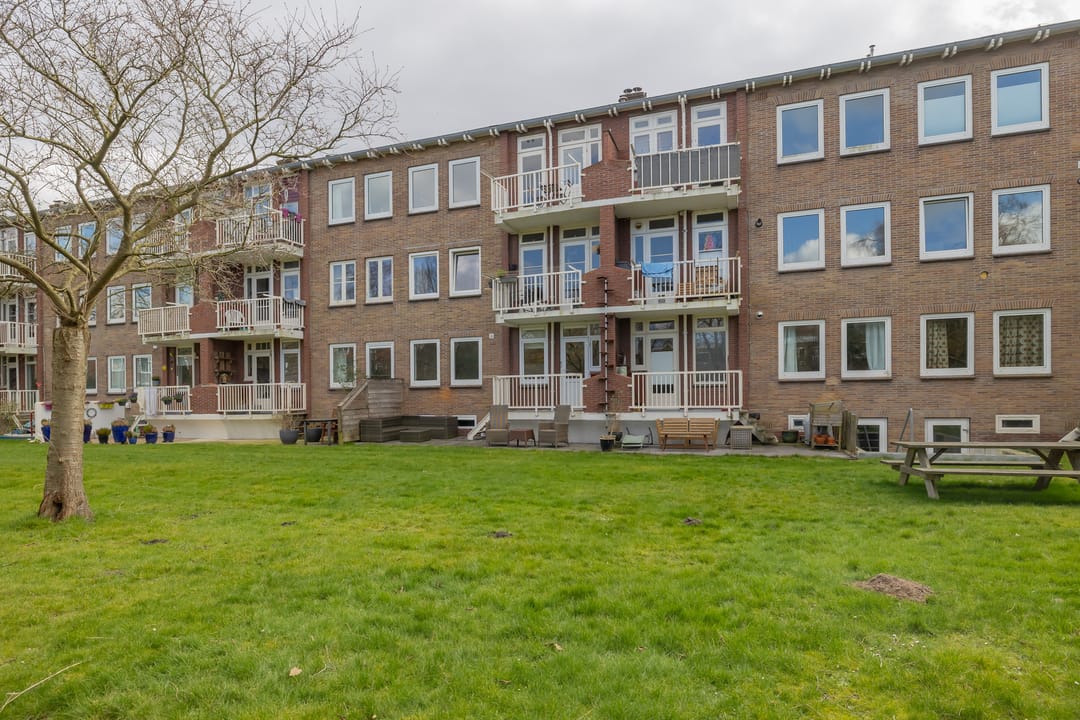 Foto 32 van Johan de Meesterstraat 13-II