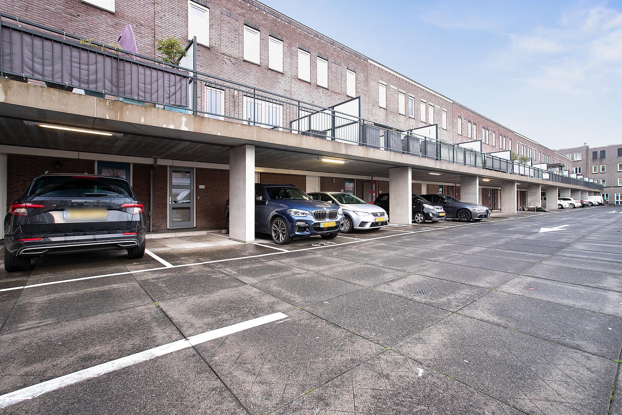 Foto 27 van Voor de Burchten 132