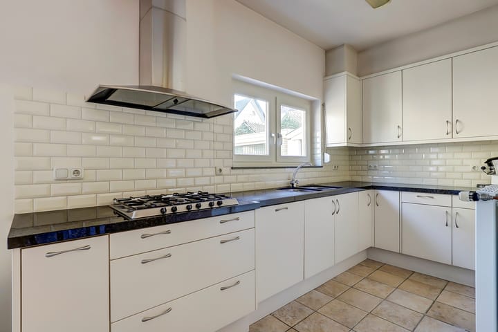 Photo 19 of Bisschop Drehmansstraat 13