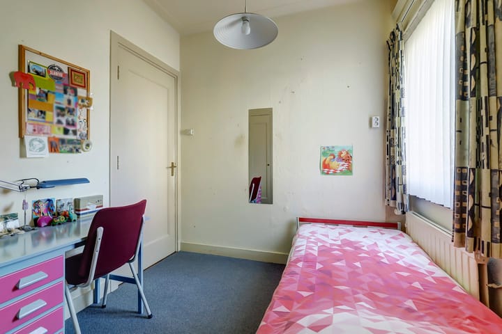 Photo 32 of Bisschop Drehmansstraat 13