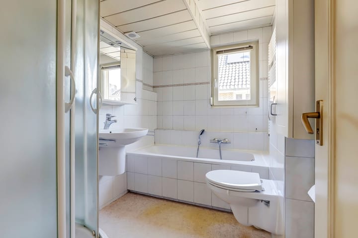 Photo 33 of Bisschop Drehmansstraat 13