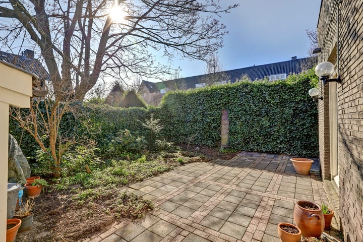 Photo 45 of Bisschop Drehmansstraat 13