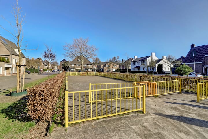 Photo 48 of Bisschop Drehmansstraat 13