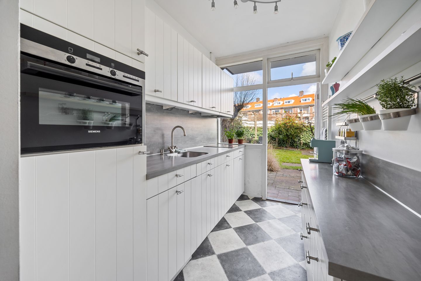 Photo 20 of Koningin Wilhelminalaan 153