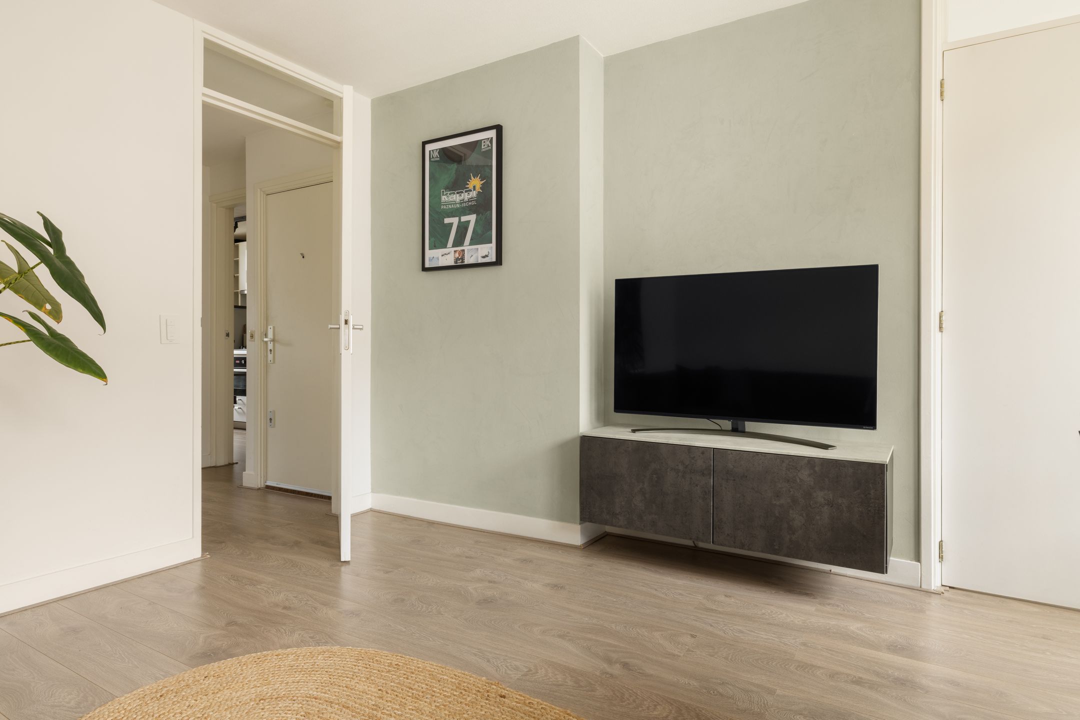 Photo 9 of Van Spilbergenstraat 72-2
