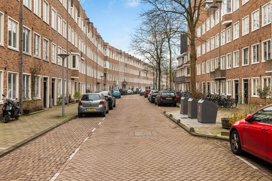 Photo 22 of Van Spilbergenstraat 72-2