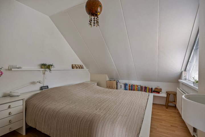 Photo 23 of Schoutstraat 10