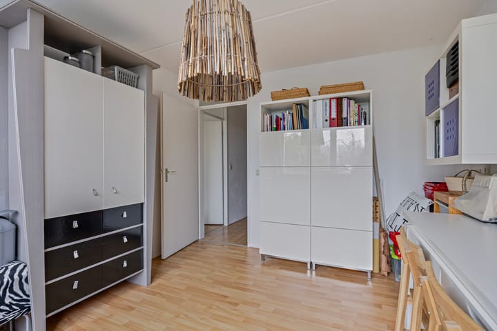 Photo 28 of Schoutstraat 10