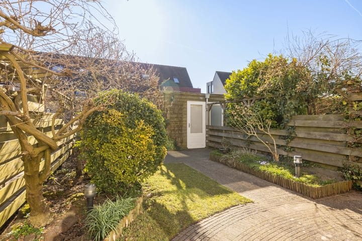 Photo 33 of Philippote van der Marckstraat 7