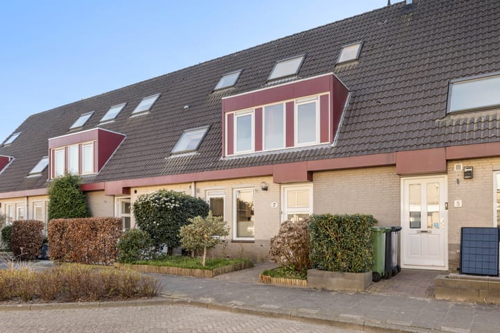 Photo 36 of Philippote van der Marckstraat 7