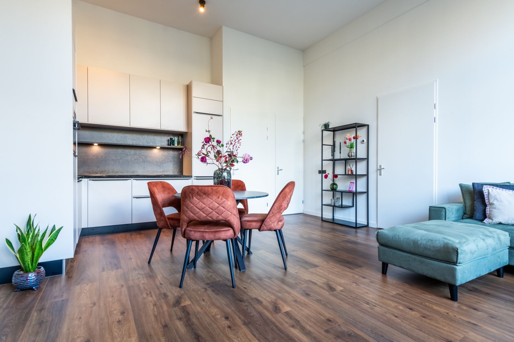 Foto 3 van Dubbelebuurt 2-A12