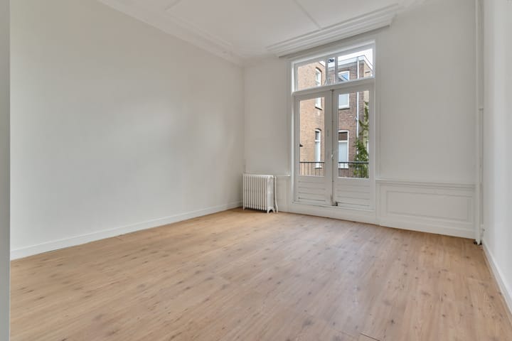 Foto 27 van Laan van Nieuw-Oost-Indië 112