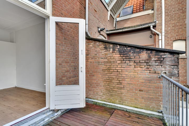 Foto 28 van Laan van Nieuw-Oost-Indië 112