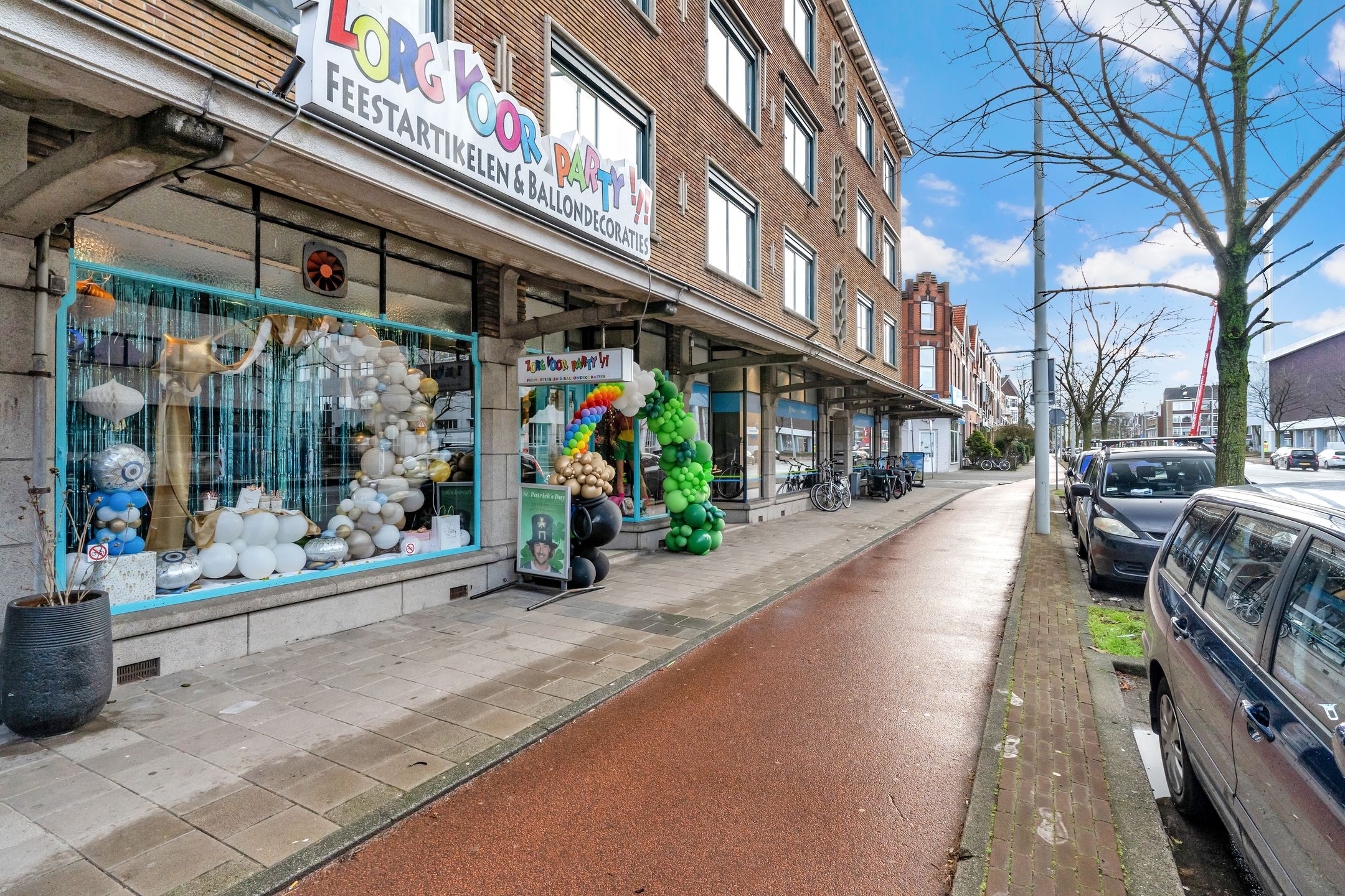 Foto 54 van Laan van Nieuw-Oost-Indië 112