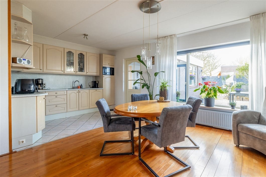 Photo 14 of Windshoek 16