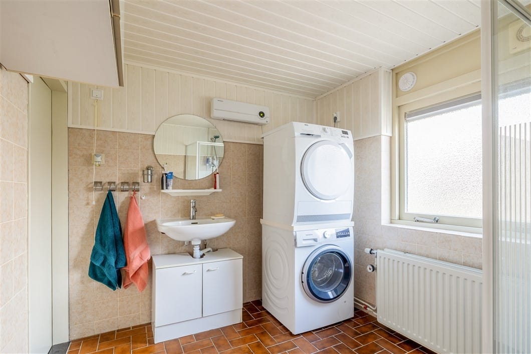 Photo 27 of Windshoek 16