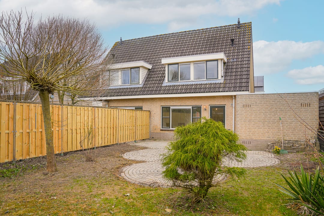 Foto 2 van Donkerbos 24