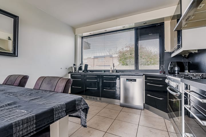 Foto 13 van Botter 19 6