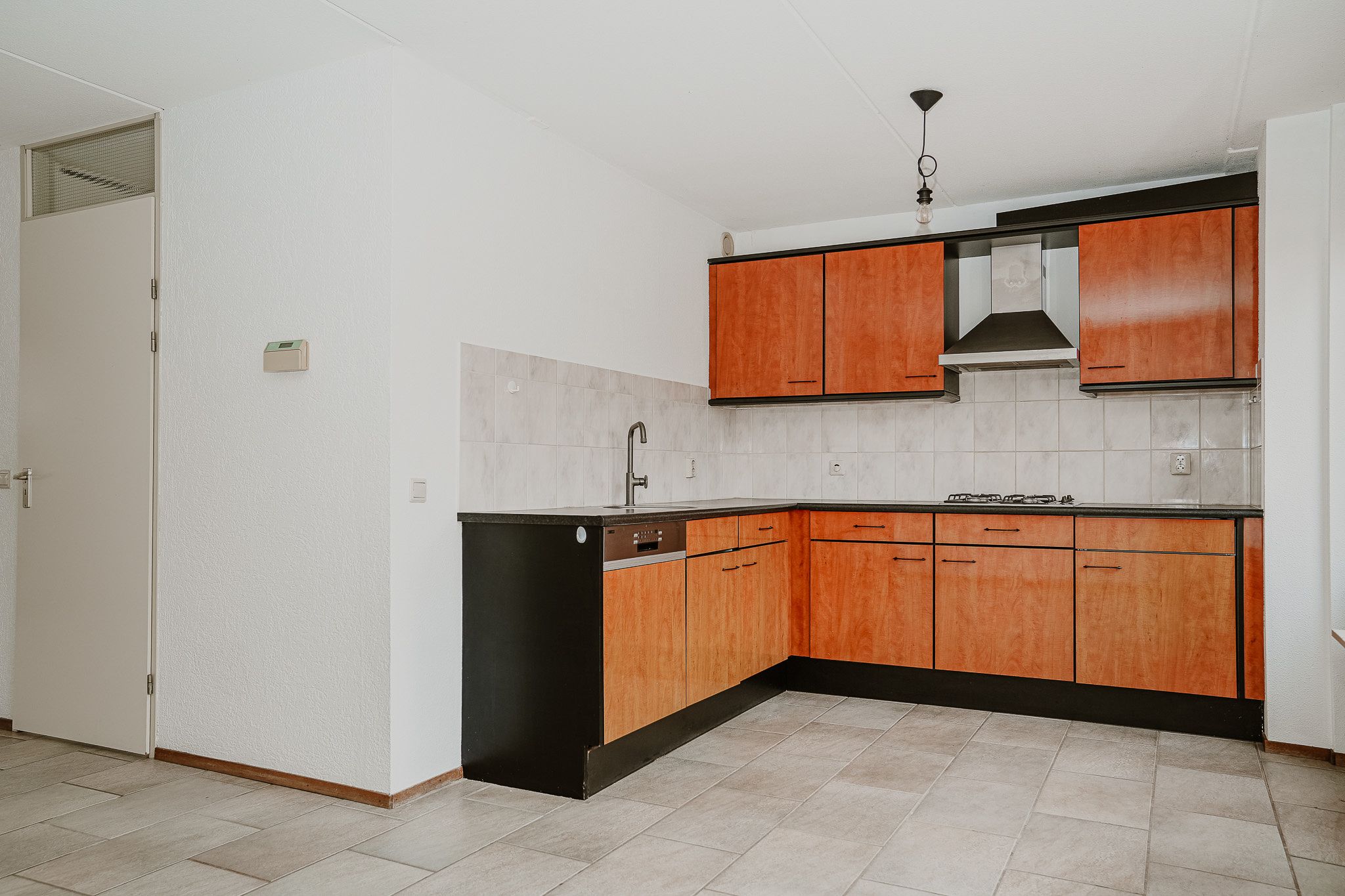 Foto 12 van Donkerbos 24