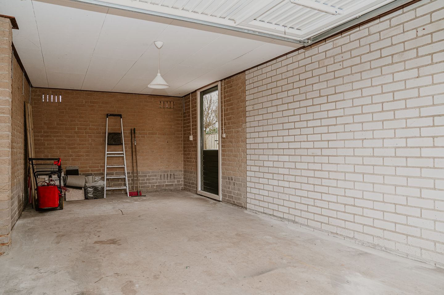 Foto 29 van Donkerbos 24