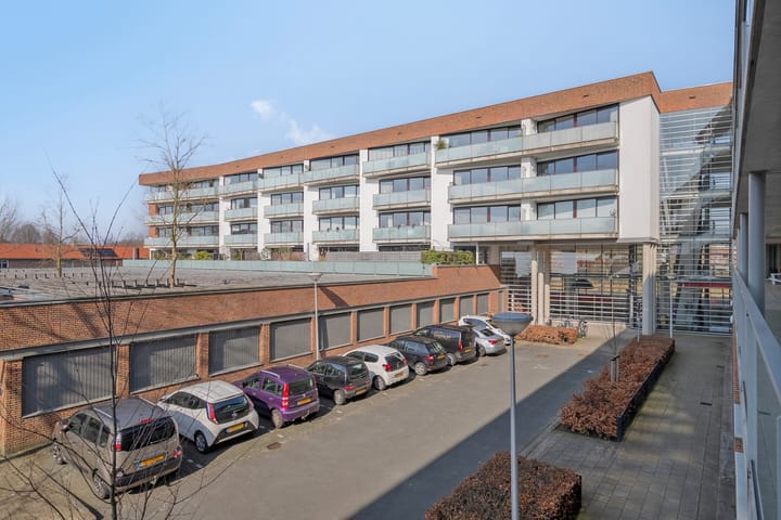 Foto 27 van Ringweg-Kruiskamp 70-J