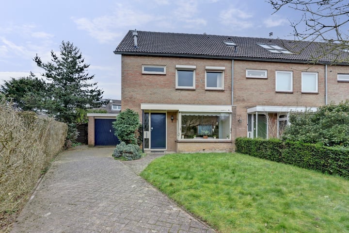 Bekijk foto van Dr. Hoogenboomlaan 5