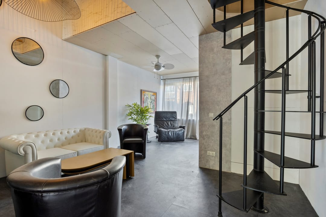 Foto 2 van Van Leeuwenhoekstraat 10