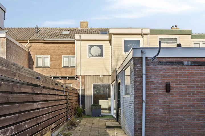 Foto 27 van Van Leeuwenhoekstraat 10