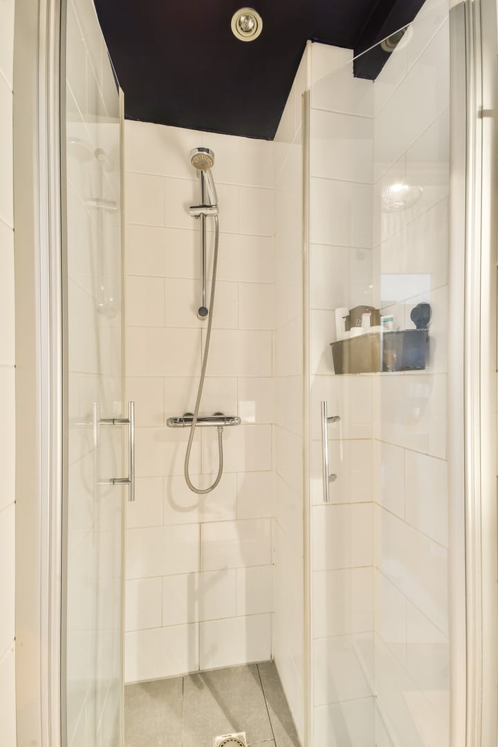 Photo 13 of Van Hallstraat 43-H