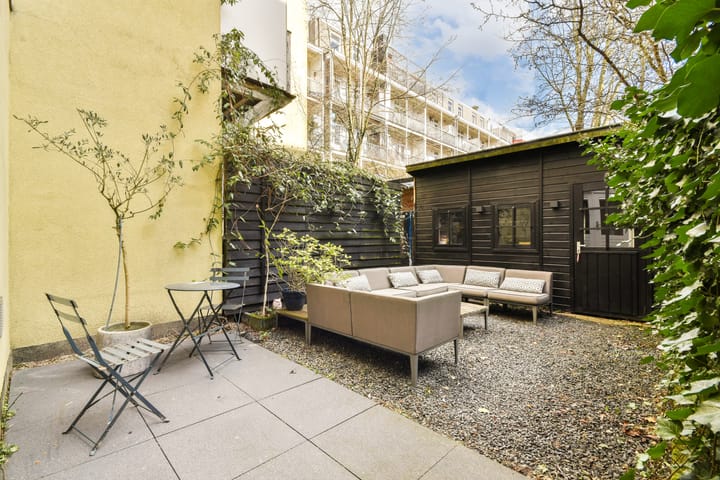 Photo 19 of Van Hallstraat 43-H