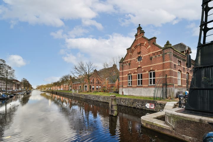 Photo 25 of Van Hallstraat 43-H