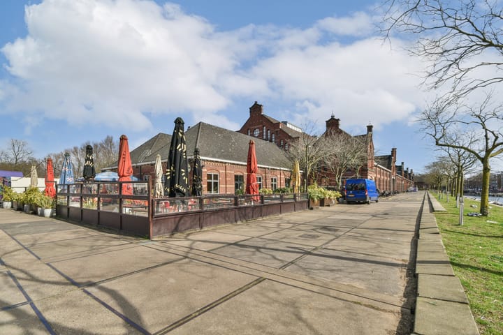 Photo 26 of Van Hallstraat 43-H