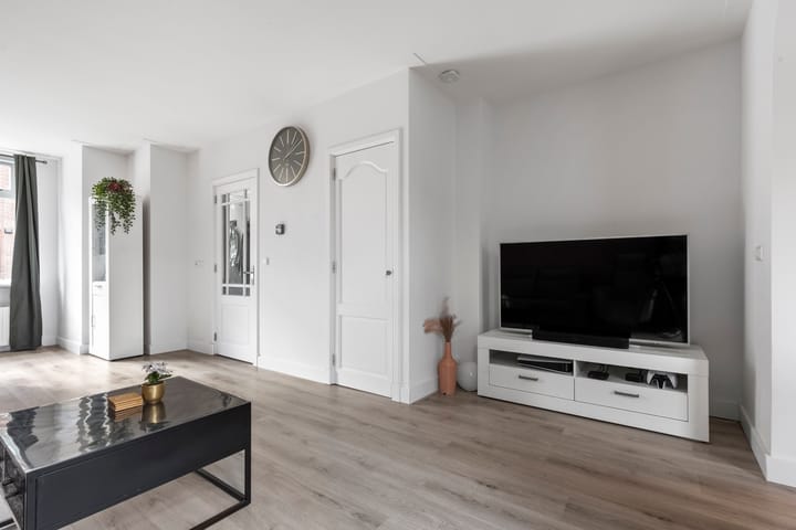 Photo 11 of Nachtegaalstraat 75