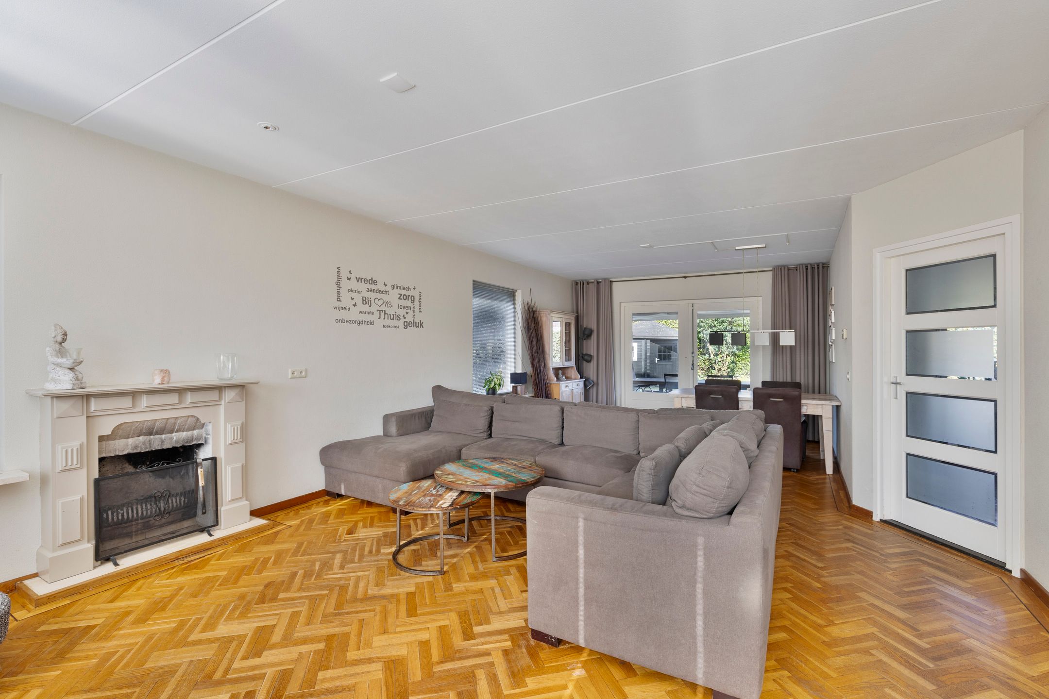 Photo 3 of Marga Klompélaan 7