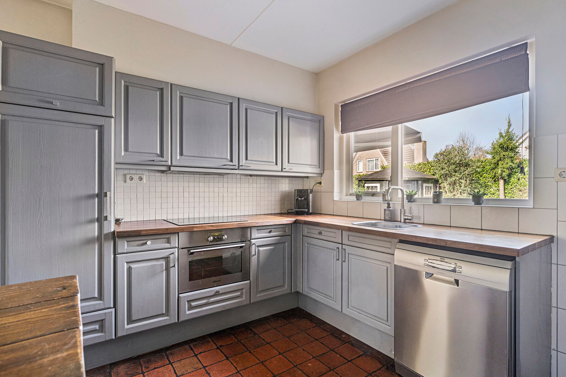 Photo 9 of Marga Klompélaan 7