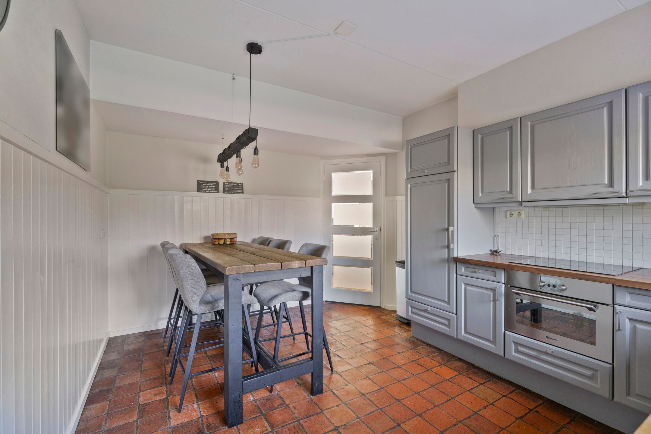 Photo 12 of Marga Klompélaan 7