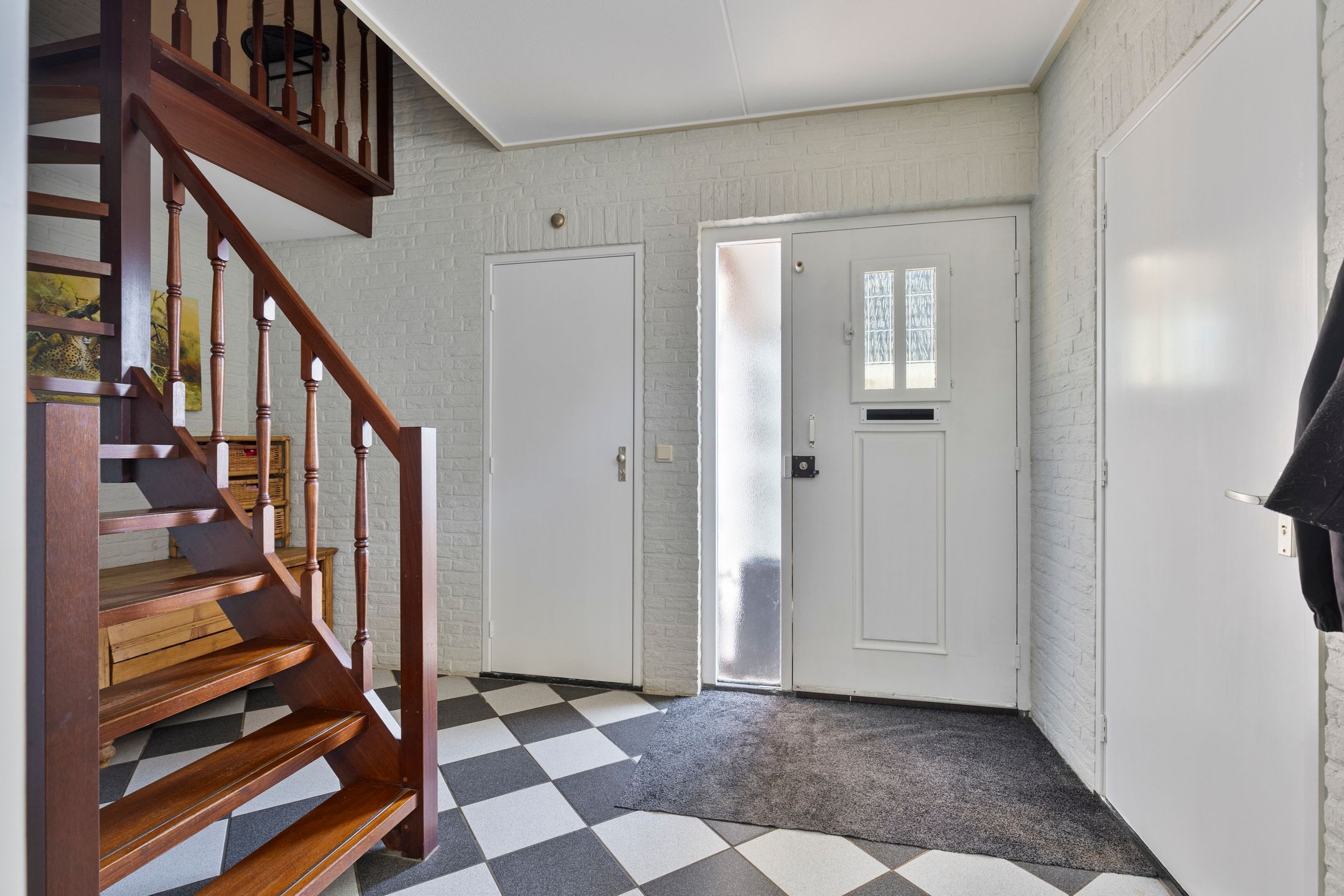 Photo 15 of Marga Klompélaan 7