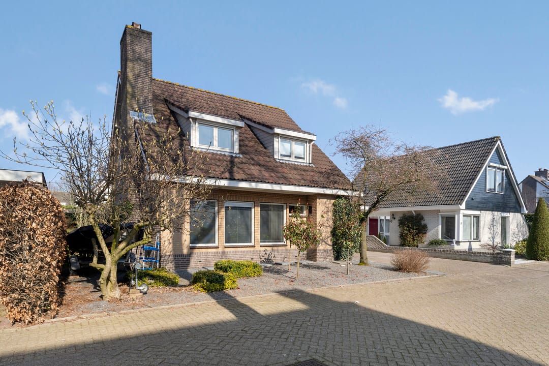 Photo 47 of Marga Klompélaan 7