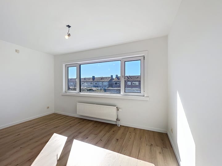 Foto 13 van Pastoor J.A.M. van den Muijsenbergstraat 9