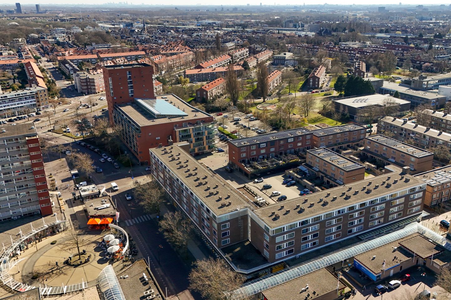 Foto 14 van Marcellus Emantslaan 35